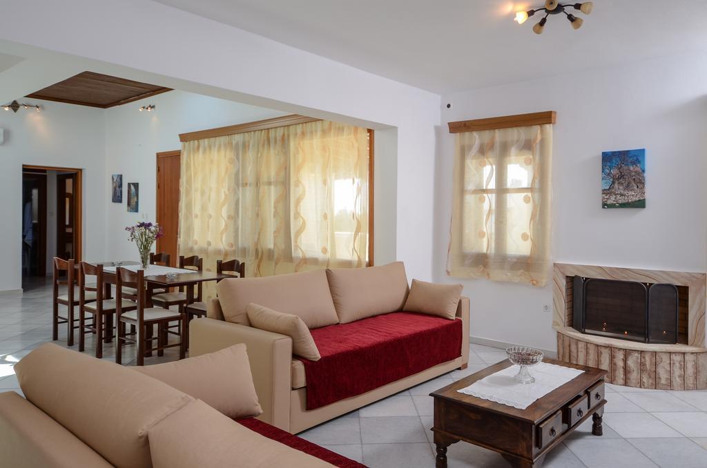 Naxos Cottage Kato Sangrion Rum bild